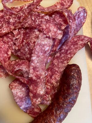 Hirschwürstl Fleischerei Pfeiler-14-2023-09-24.jpg