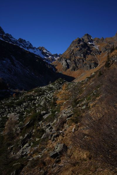 Datei:Schattseite -gamsspitze 12168 2015-10-30.jpg