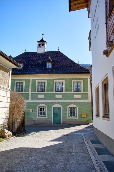 Datei:Vlg Schnöller Marktstr 46-451-2026-02-25.jpg