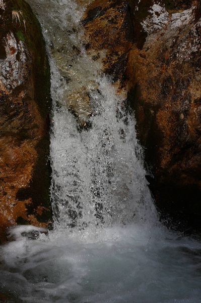 Datei:Feisterbach 1148 2008-04-17.jpg
