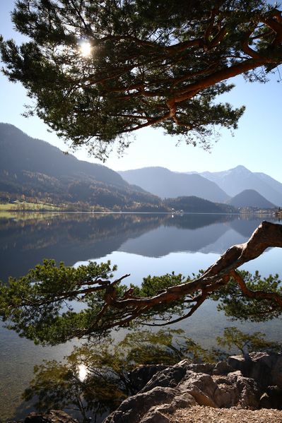 Datei:Grundlsee See 77903 2014-11-03.jpg