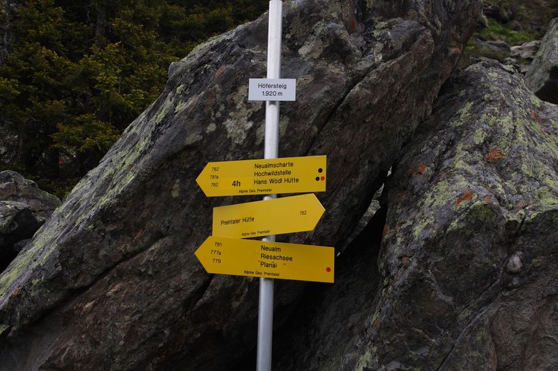 Datei:Höfersteig-HW planai 29936 2011-06-10.jpg