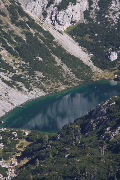 Datei:Hölltalsee 37114 2011-09-26.jpg