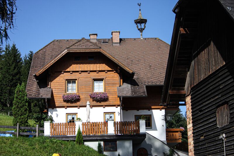 Datei:Müllnerhof Au-1006-2012-07-18.jpg