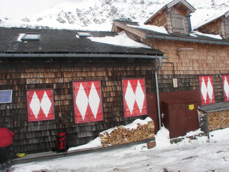 Datei:Keinprechthütte 3278 2006-04-12.jpg