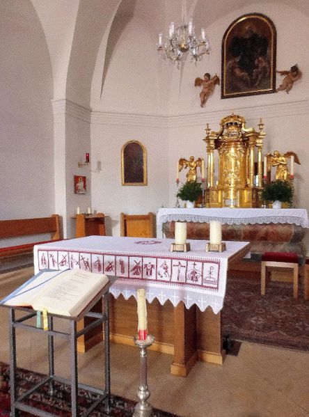 Datei:Pfarrkirche hl. Johannes1040221.JPG