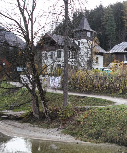Datei:Villa Gruber Puchen 47-2018-11-01.jpg