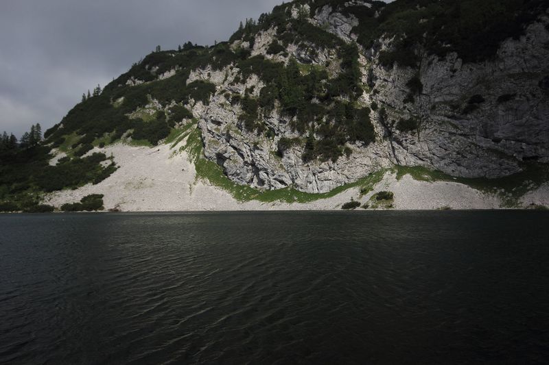 Datei:Schwarzensee tot-geb 51371 2017-06-24.jpg