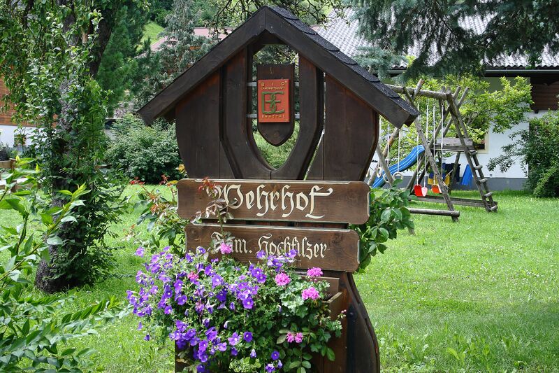 Datei:Wehrhof 9500.jpg