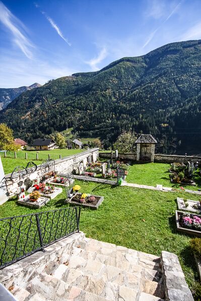 Datei:Friedhof kleinsölk-33-2010-10-09.jpg
