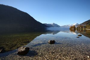Grundlsee See 77712 2014-11-03.jpg