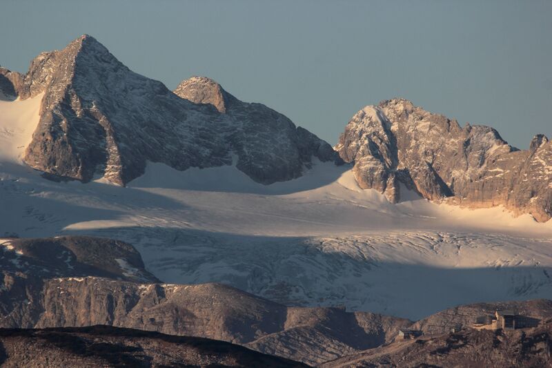 Datei:Dachsteinmassiv -rötelstein 91262 2018-11-17.jpg