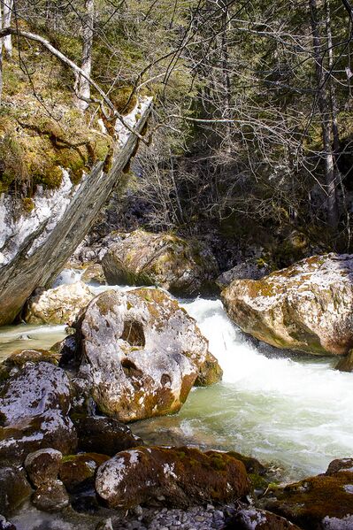 Datei:Klachauer gefällstufe-0065-2023-04-22.jpg