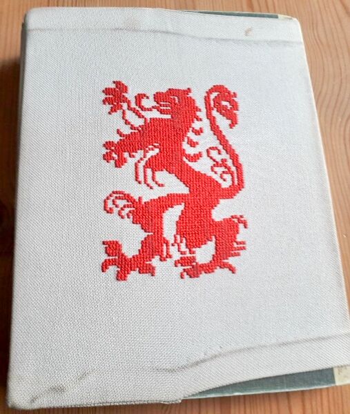 Datei:Schau eini 02.jpg