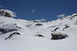 Giglachseehütte 22266 2016-04-30.jpg