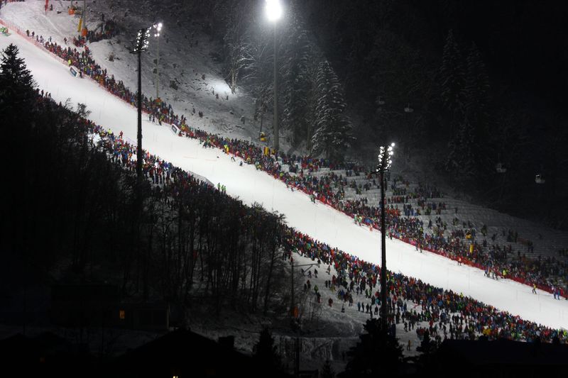 Datei:Nightrace 2014 39756 2014-01-28.jpg