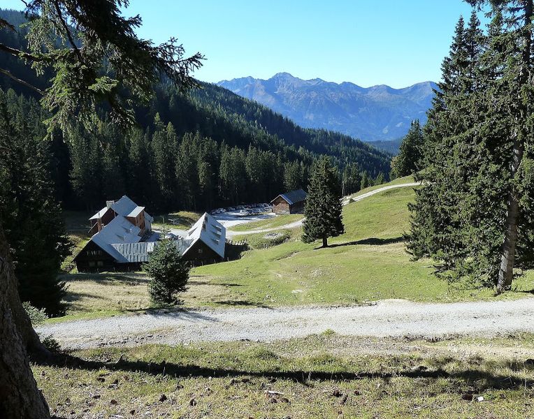 Datei:Oberst-Klinke-Hütte030891.JPG