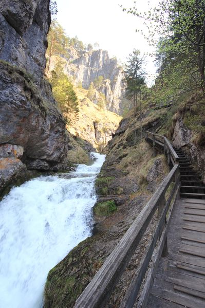 Datei:Wasserlochklamm palfau 70317 2018-04-23.jpg