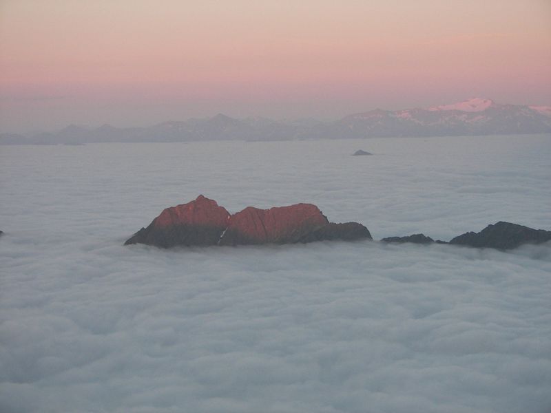 Datei:Hochgolling sunrise 16368 2006-07-05.jpg