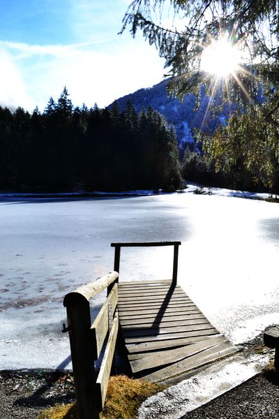 Datei:Stille wasser.jpg