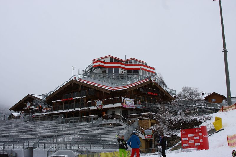 Datei:Hohenhaustenne 35026 2014-01-24.jpg