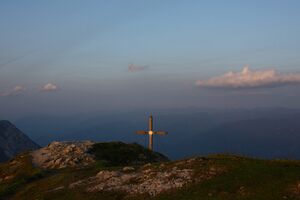 Stoderzinken gipfelkreuz 4076 13-07-14.jpg