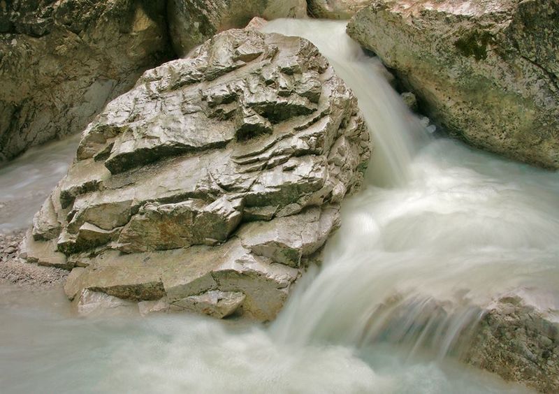 Datei:Bruckgrabenbach031681637 n.jpg