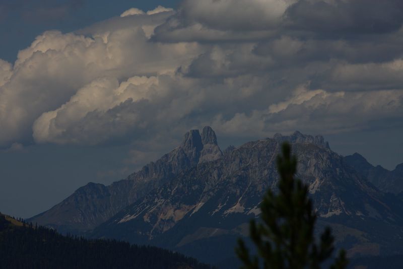 Datei:Bischofsmütze -eiskar 02273 2015-09-11.jpg