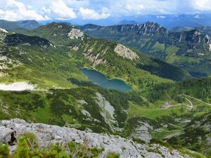 Steirersee,Steirerseehütten v traweng.JPG
