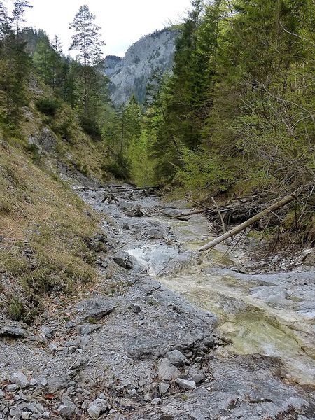 Datei:Humlechnergraben 54659 2014-04-27.JPG