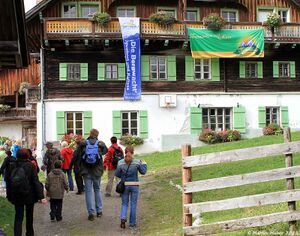 Fanwanderung121013wiki4.jpg