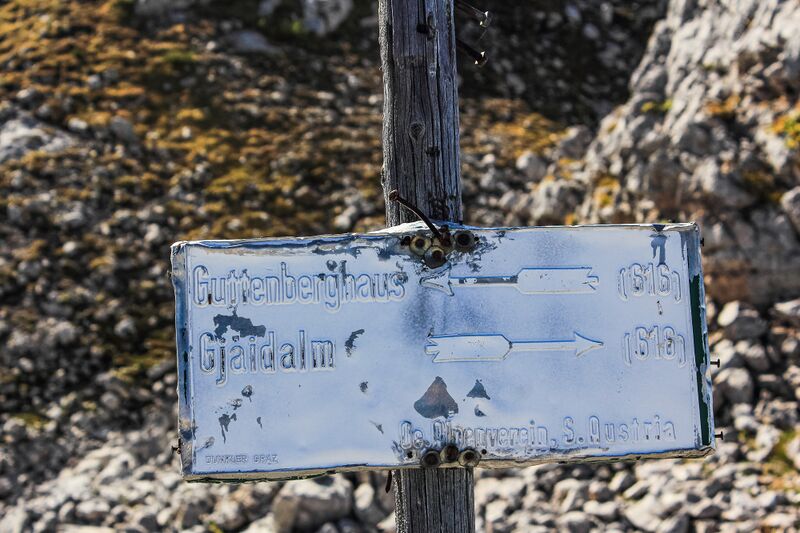 Datei:Handgruben 11815 2019-10-01.jpg