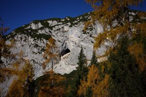 Almbergloch 11621 2015-11-01.jpg