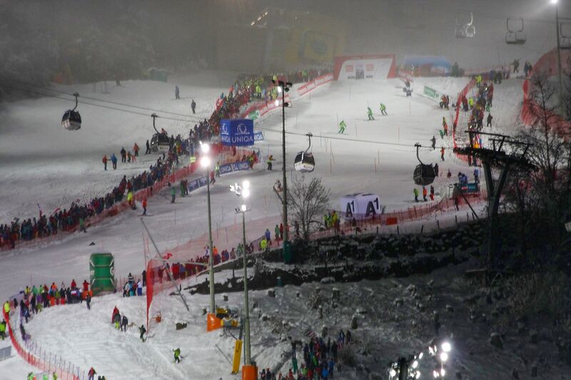 Datei:Nightrace 2014 39760 2014-01-28.jpg