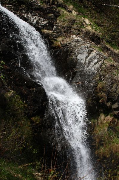 Datei:Hopfgartwasserfall 54716 2014-04-30.jpg