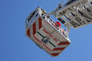 DLK-23-12 1464 2013-10-13.JPG