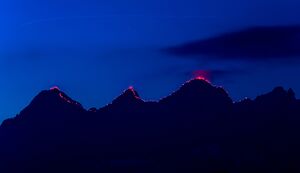 Dachstein Gratbeleuchtung 2019 02.jpg