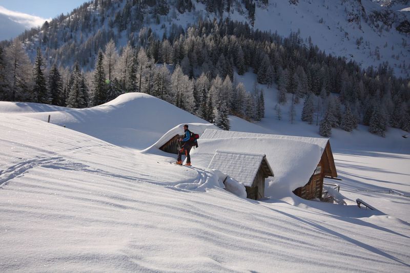 Datei:Fahrlechhütte 5704 2012-03-20.jpg