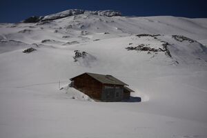 Giglachseehütte 2046 2012-03-15.jpg