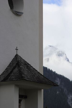 Kath.Kirche haus.i.E 59159 2017-09-21.jpg