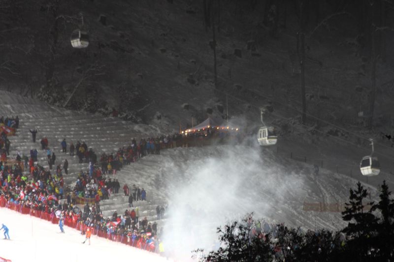 Datei:Nightrace 2014 39763 2014-01-28.jpg