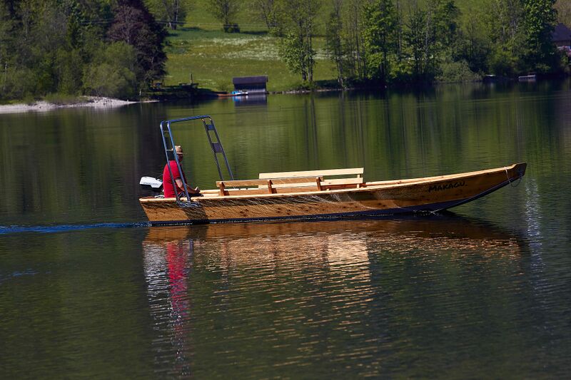 Datei:Plätte grundlsee-4101-2021-06-01.jpg