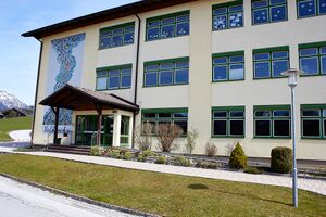 Volksschule BM-3000197-2023-04-22.jpg