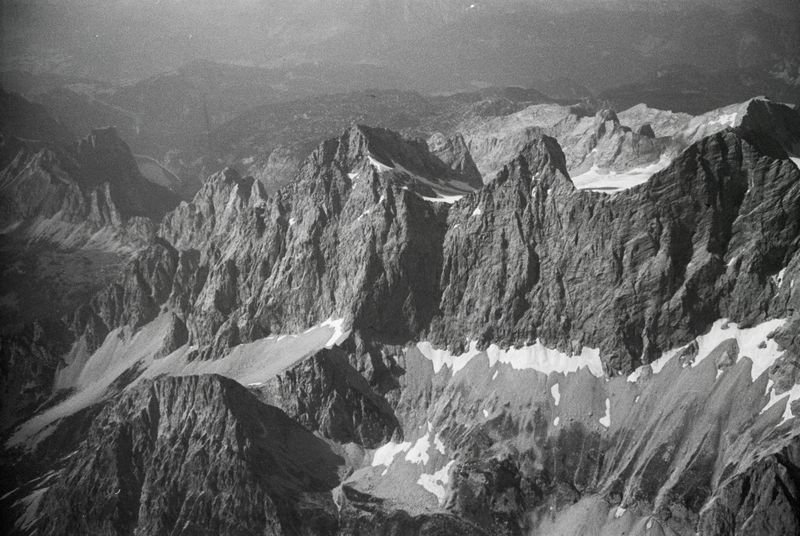 Datei:Dachstein Südwand 1932.jpg