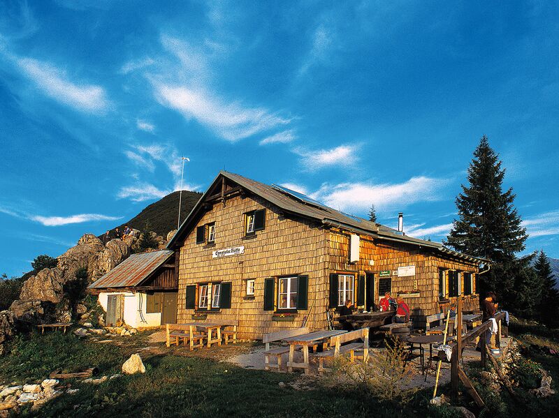 Datei:Ennstalerhütte Ernst Kren.jpg