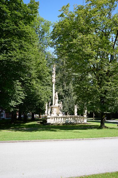 Datei:Mariensäule Admont-0858-2025-07-30.jpg