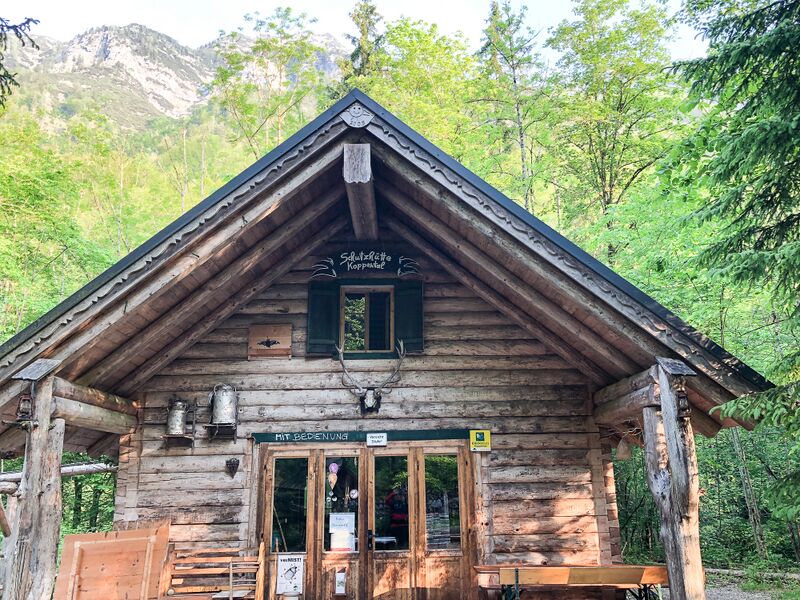 Datei:Schutzhütte koppental-3103-2021-06-08.jpg