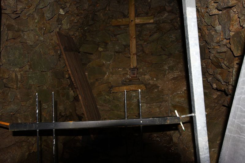 Datei:Glattjochkapelle 1704 13-08-06.jpg