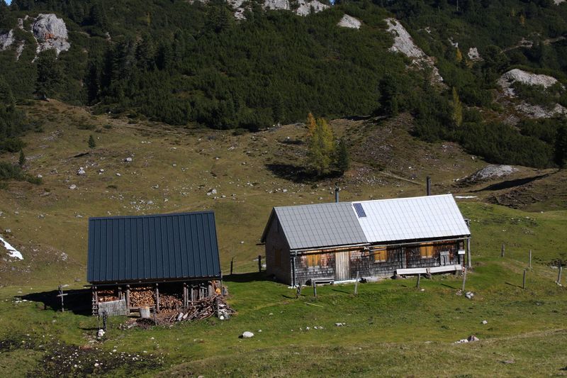 Datei:Grafenbergalm 1279 11-10-17.jpg