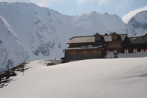 Keinprechthütte 3154 2009-05-03.jpg